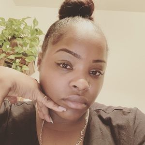 Meet your Posher, Janessa